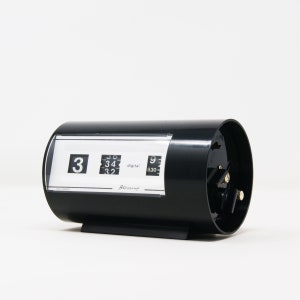 space age vintage alarm clock Blessing Digital