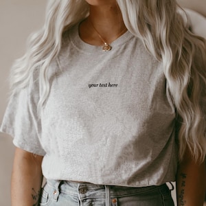 Personalisiertes besticktes T-Shirt - Personalisiertes T-Shirt - Personalisiertes besticktes T-Shirt - Personalisiertes Shirt - Besticktes Shirt - Individuelle Geschenkidee