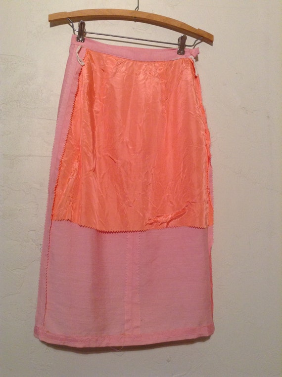 Vintage 1950s Pink Pencil Skirt - image 7