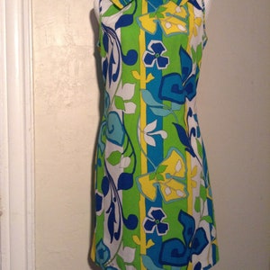 Vintage 1960s Sleeveless Shift Dress
