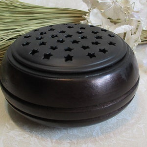 Incense burner for charcoal, resin and stick, 3-1/2&quot; diameter, #11100