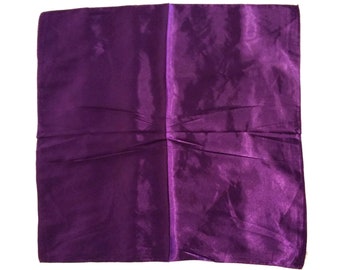 Altar cloth, tarot cloth, purple satin, 20" x 20" (approx. size), #11411