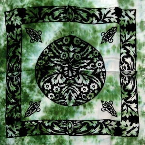 Green man altar cloth, 18x18 inch handmade tarot reading cloth, forest green pagan ritual mat, Celtic altar decor for witchcraft, #11180