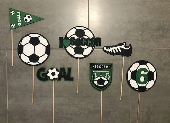 Can be turned into cupcake derorations. 24 Soccer ⚽️ themed table scatters