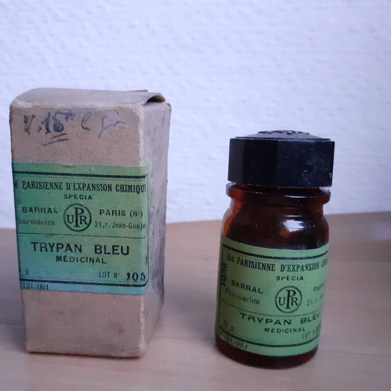 Vieille Fiole Pharmaceutique