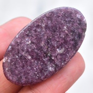 Purple Lepidolite Cabochon / Top Grade Purple Lepidolite Gemstone / Oval Shape / 49.15 Ct. / 43X24X5 mm. Loose Gemstone C-558 image 4