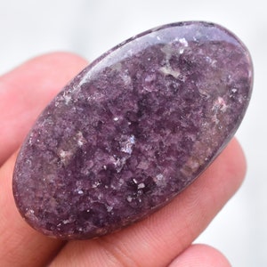 Purple Lepidolite Cabochon / Top Grade Purple Lepidolite Gemstone / Oval Shape / 49.15 Ct. / 43X24X5 mm. Loose Gemstone C-558 image 2