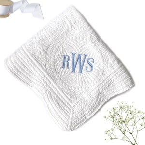 Baby Blanket  |  Baby Quilted Blanket  |  Embroidered Baby Blanket  |  Monogrammed Baby Blanket  |  Baby Gift  |  Personalized Baby Gift