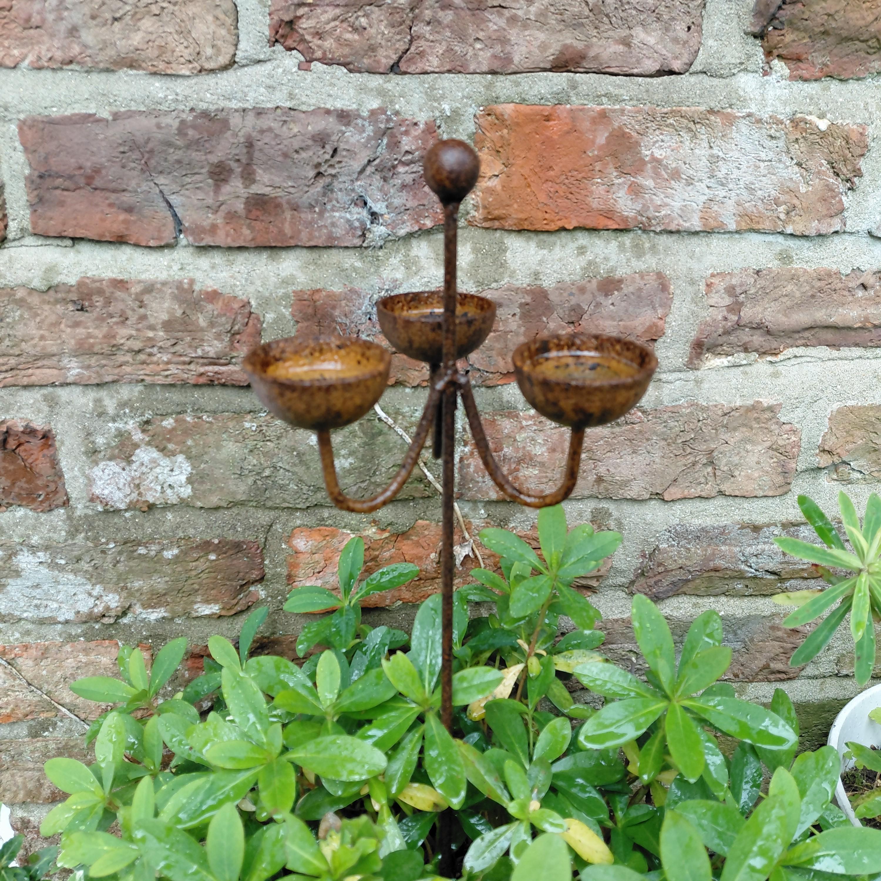 Rusty Triple Rusty Triple Metal Rain Catcher - Garden Water Catcher, Rusty Garden ...