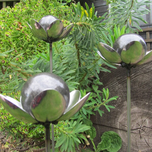 Metal Spoon Flowers (Set of 3), Gifts for Gardeners, Metal Garden Ornaments, Metal Flowers, Flower Ornaments, Garden Ornaments, Father's Day