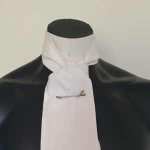 White Hunting Stock With Riding Crop Pin