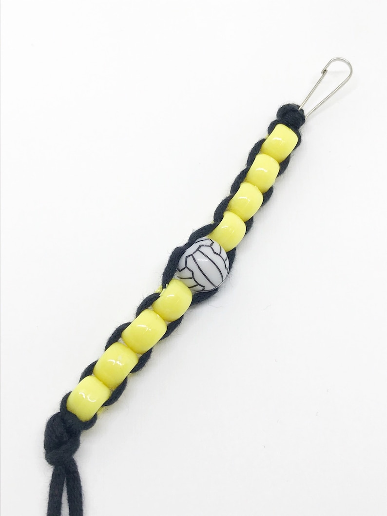 Volleyball Keychain Pony Bead Keychain Volleyball Beaded Keychain Volleyball Gift Backpack Keychain Sports Keychain Volleyball