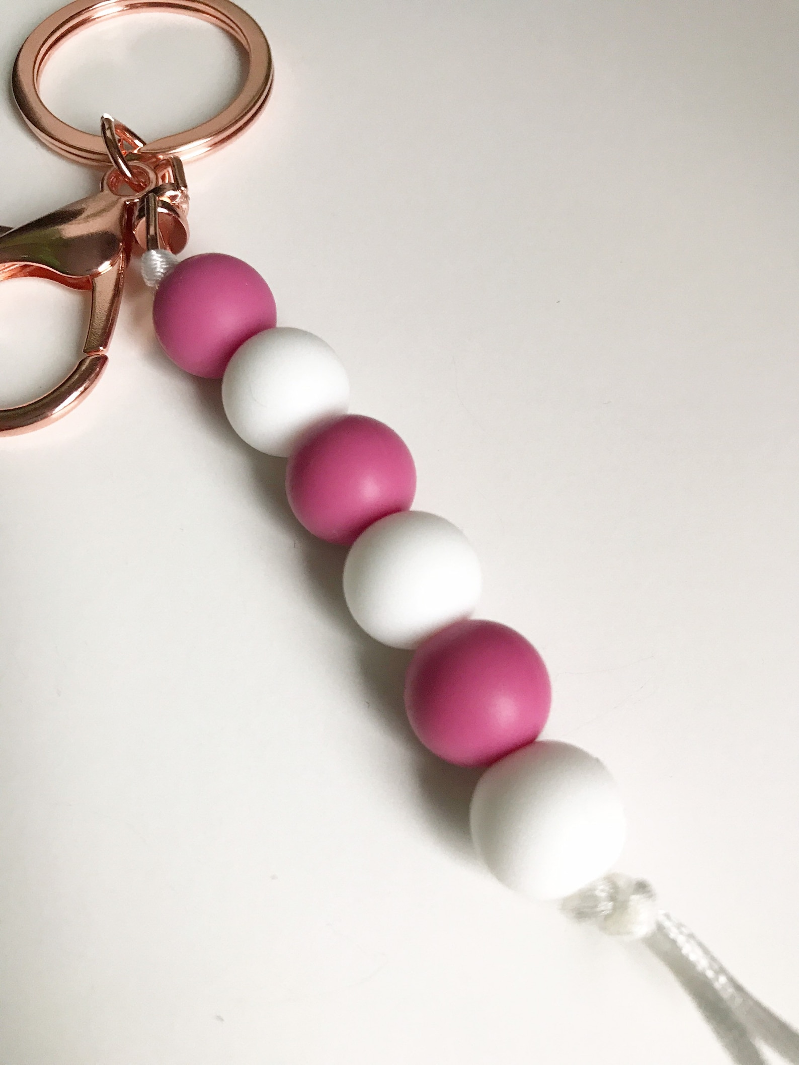 2er Set Highland Cow Schlüsselanhänger Mit Silikonperlen - Süße Tier Anhänger Mit Quaste