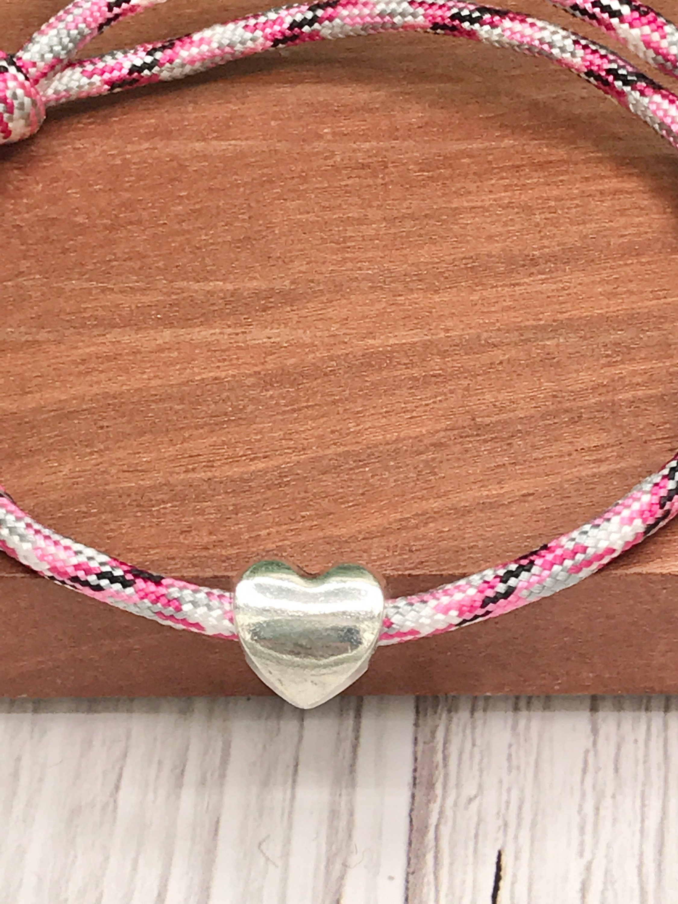 Paracord Bracelet Heart Charm Bracelet Adjustable Charm Etsy