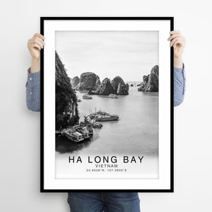 Ha Long Bay Print Art, Ha Long Bay Vietnam Wall Art, Ha Long Art Print,  Asian Wall Art, Minimalist Travel Print Art, Vietnam Travel Print