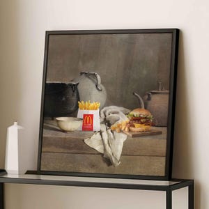 Natura morta vintage da cucina, arte modificata da negozio dell'usato, arte murale della cultura pop, arte originale modificata, stampe divertenti