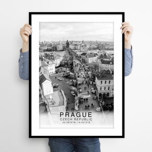 Poster di viaggio di Praga, foto di Praga, decorazioni murali uniche, coordinate di Praga in bianco e nero, stampe murali di Praga, stampe di viaggio della città di Praga