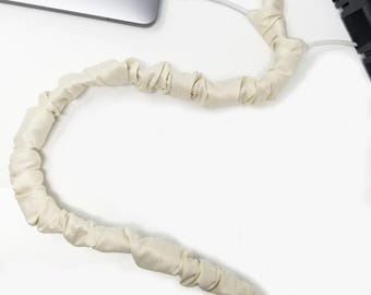 Cubierta para cable de lámpara de seda sintética en color blanco roto, 9 pies