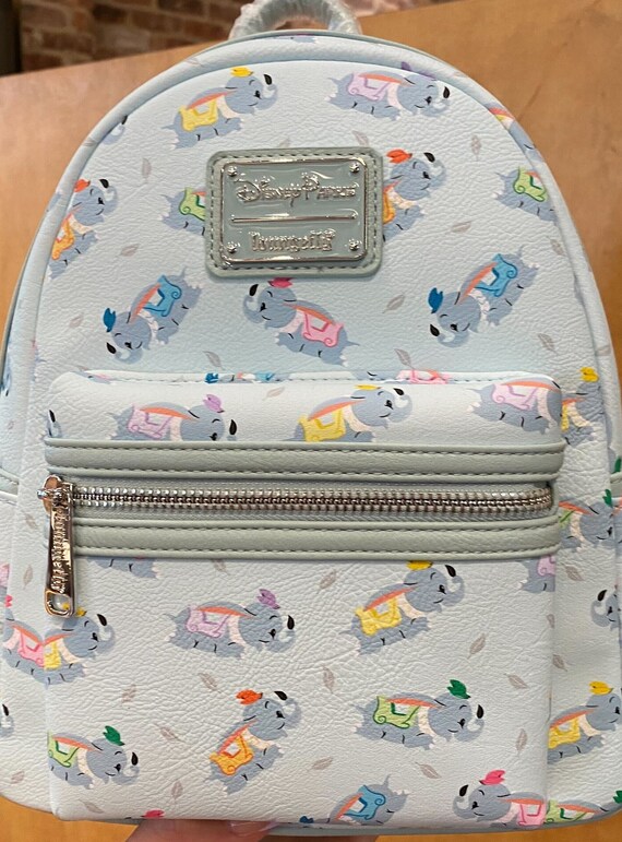 loungefly disney parks santa Gem