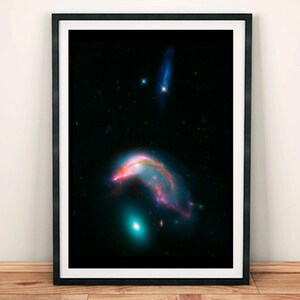 NASA Weltraum Fotografie: Pinguin und Ei Sterne Poster