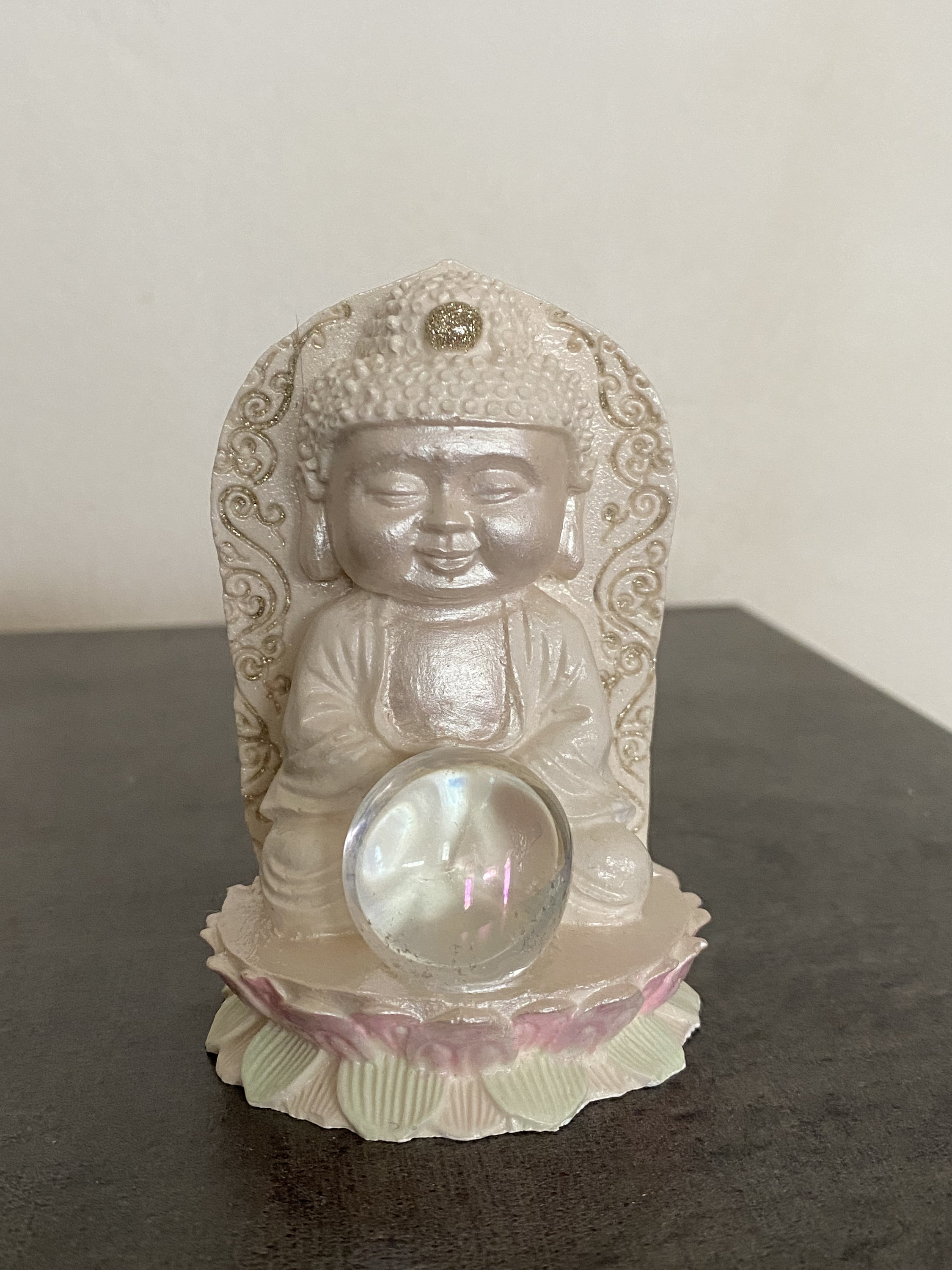 Magnifique Bouddha avec Quartz Aura Angel