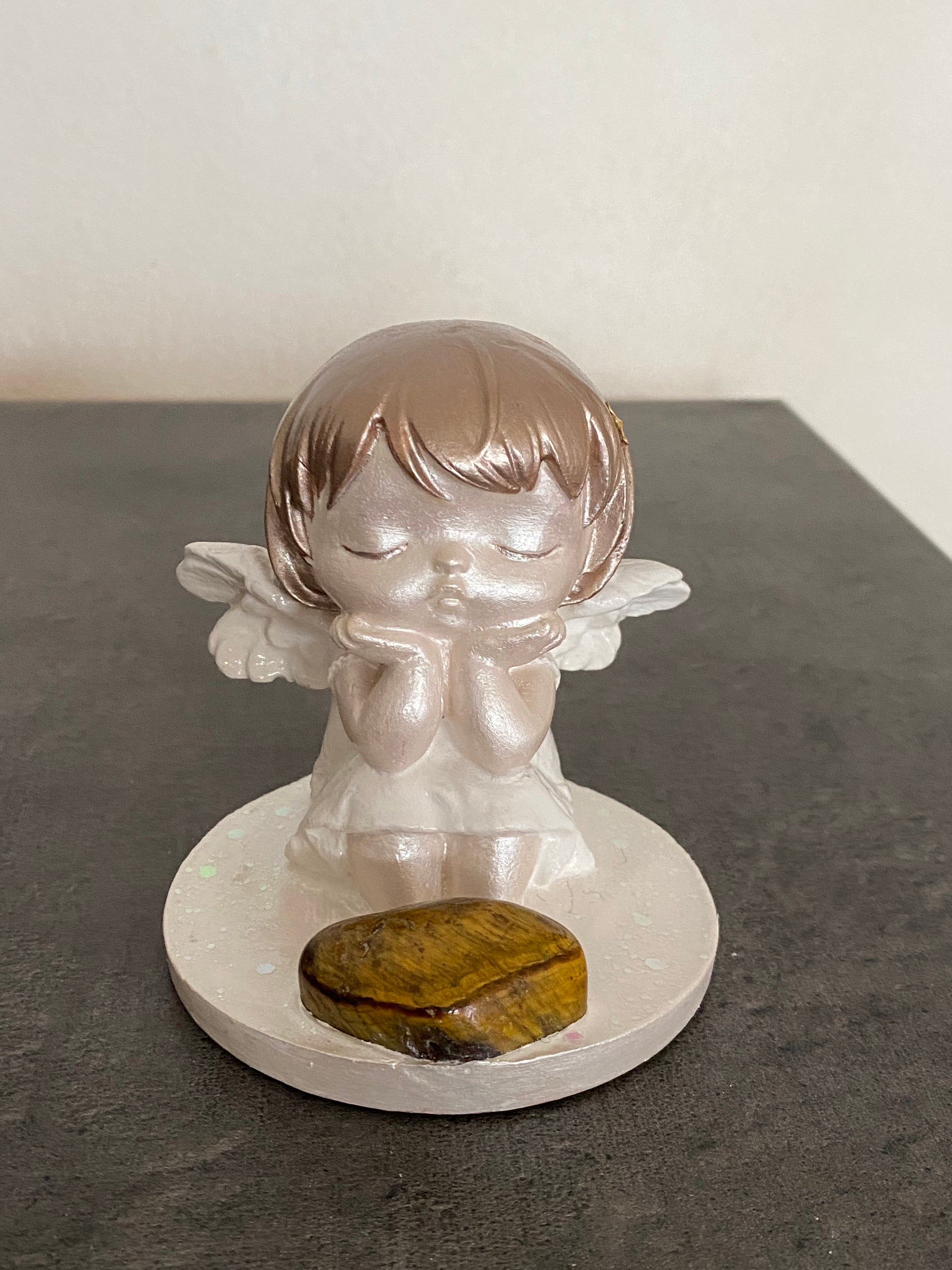 statuette Ange avec Oeil de Tigre