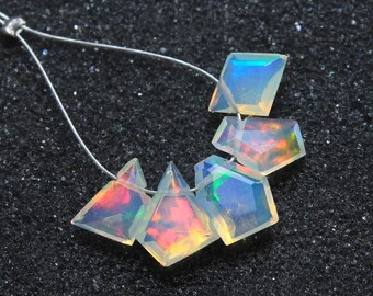 5 pcs, opale de qualité AAA, cristal d'opale, perles de forme géométrique, 8.5-9.5 mm, perles opale taillées, opale d'Éthiopie naturelle AAA