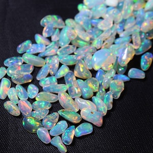 100 pièces, opale de qualité AAA, opale Welo, cristal d'opale, opale brute, opale éthiopienne naturelle, opale polonaise AAA brute, taille 3-7 mm, opale brute en vrac image 6