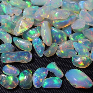 100 pièces, opale de qualité AAA, opale Welo, cristal d'opale, opale brute, opale éthiopienne naturelle, opale polonaise AAA brute, taille 3-7 mm, opale brute en vrac image 4