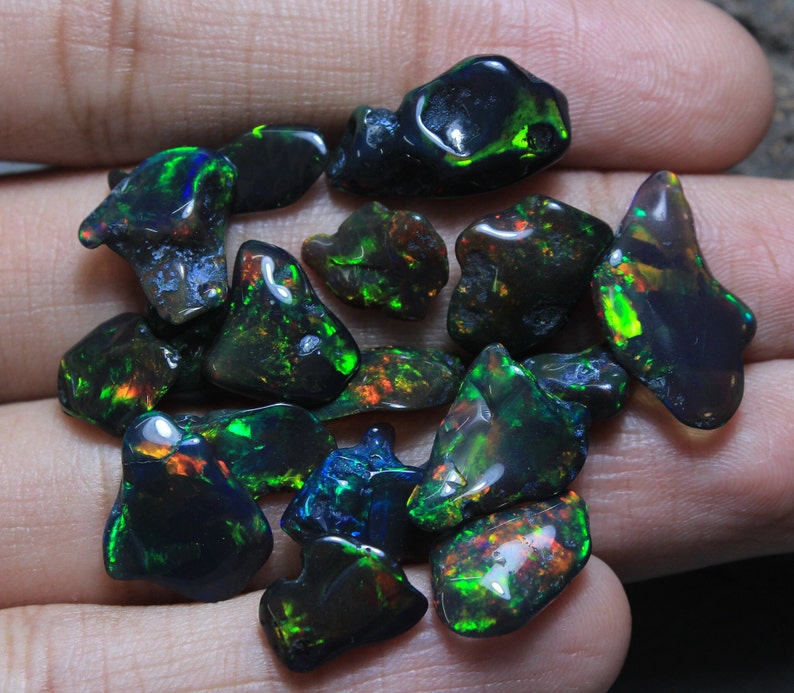 100 Pcs AAA Grade Polished Opal Rough, Black Ethiopian Opal, Flat Black Opal Rough, Polished Opal Chips, Size 7-12mm, Loose Opal image 4