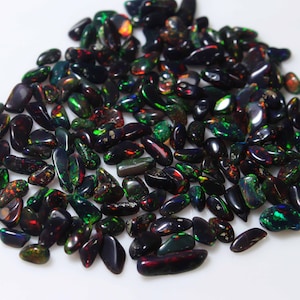 100 PCs, Welo Opal,AAA Grade Opal,Opal Crystal,Black Opal Rough,Natural Ethiopian Opal,AAA Polish Opal Rough,Size 3-7mm,Loose Opal Rough