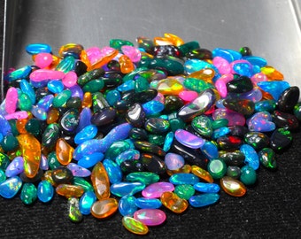 100 Stück, Multi Color Opal Rough, AAA grade Opal, Welo Opal, Opal Crystal, Opal Rough, Größe 3-7mm, Natürlicher äthiopischer Opal, Polish Opal Rough,