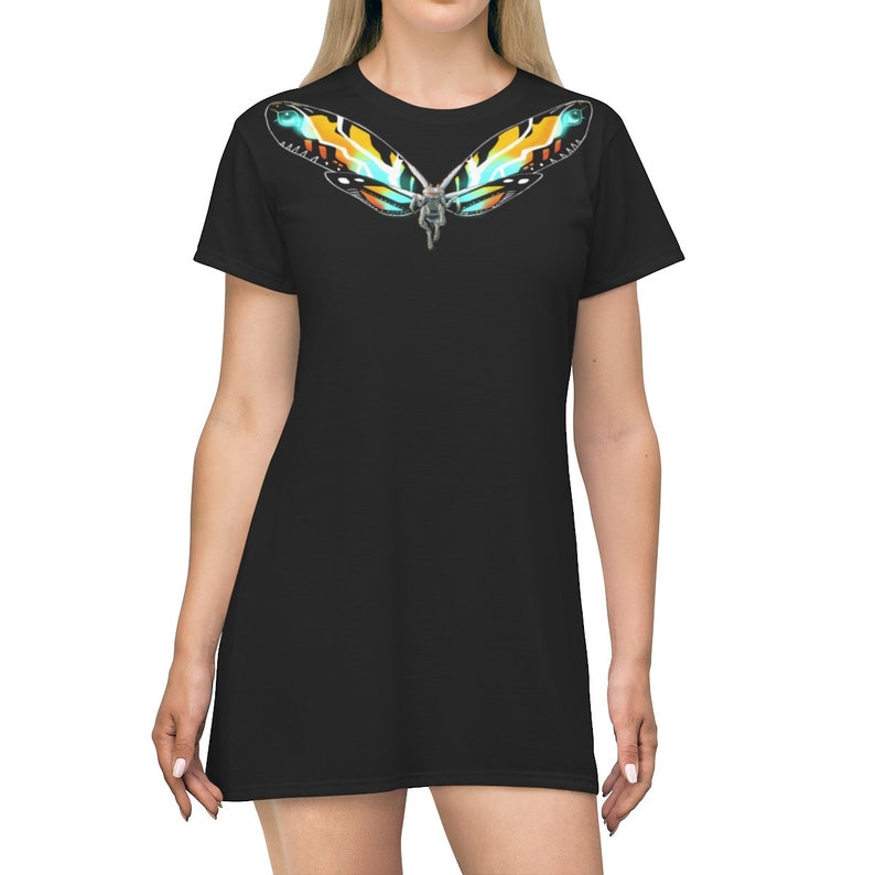 Queen T-shirt Dress