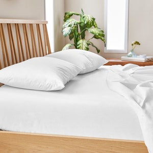 The Classically Cool Organic Cotton Percale Sheet Set