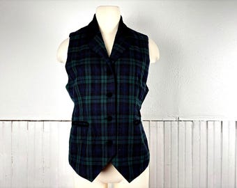 Vintage 90's Women's Green and Black Plaid Wool Fitted Vest Waistcoat by Casual Corner - Small  **With Flaws**
