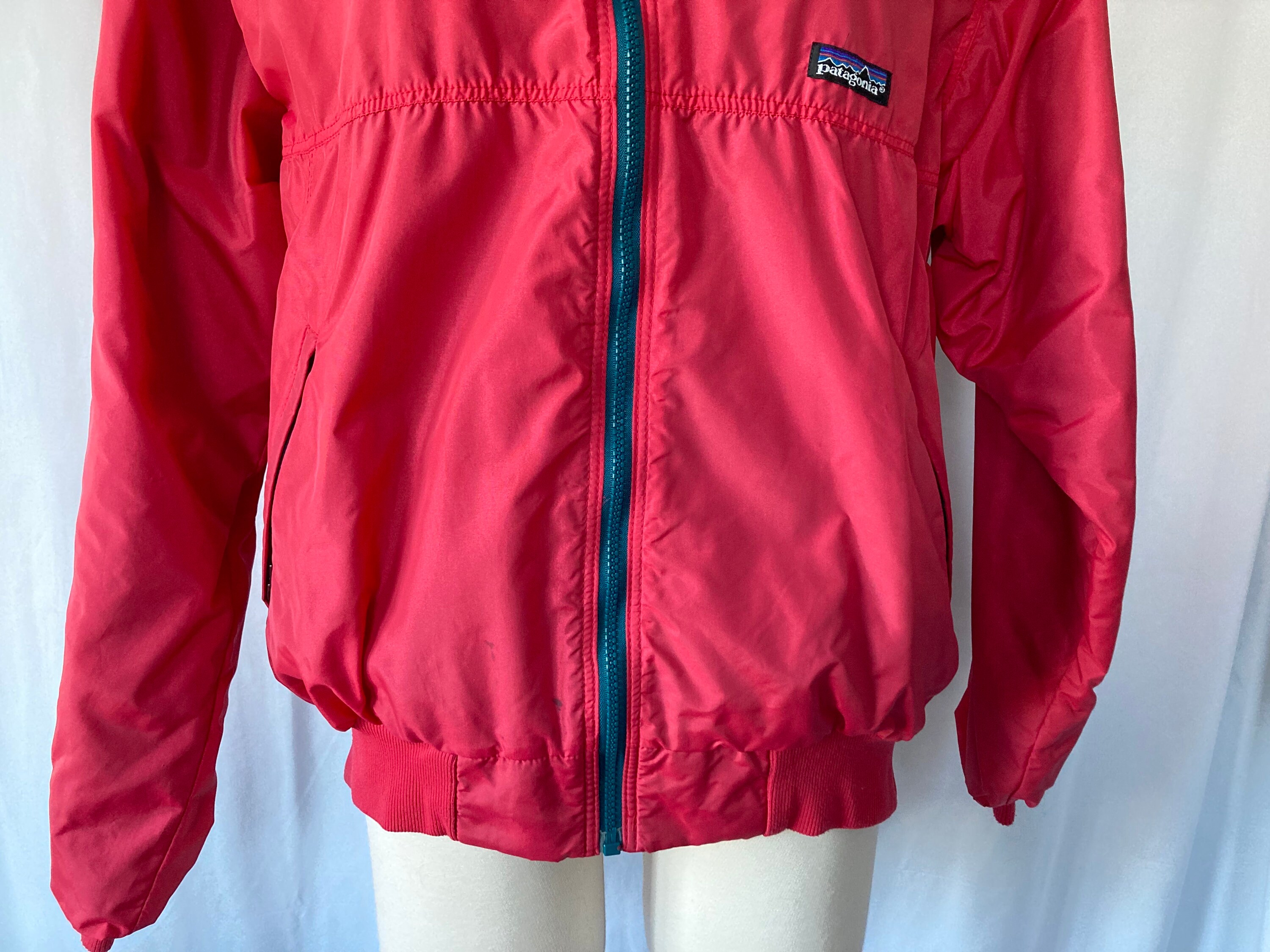 Vintage 80's 90's Patagonia Men's Red and Blue Jacket Made