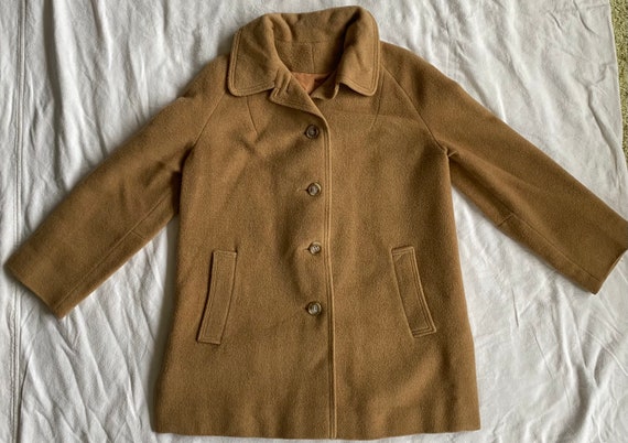 Vintage Women’s Camel Hair Coat