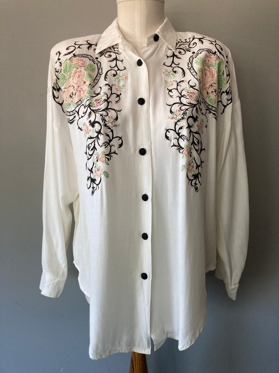 Vintage 80's 90's Women's White Long-Sleeve Butto… - image 1