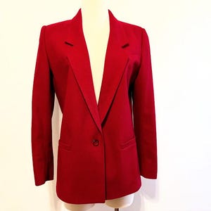 Vintage 80&#39;s 90&#39;s Women&#39;s Red Wool Union Made Blazer by Koret Career - Small/Medium