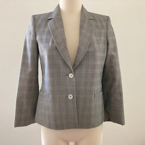 Vintage 80&#39;s 90&#39;s Gray Plaid Wool Women&#39;s Blazer by Saville Petites - Small
