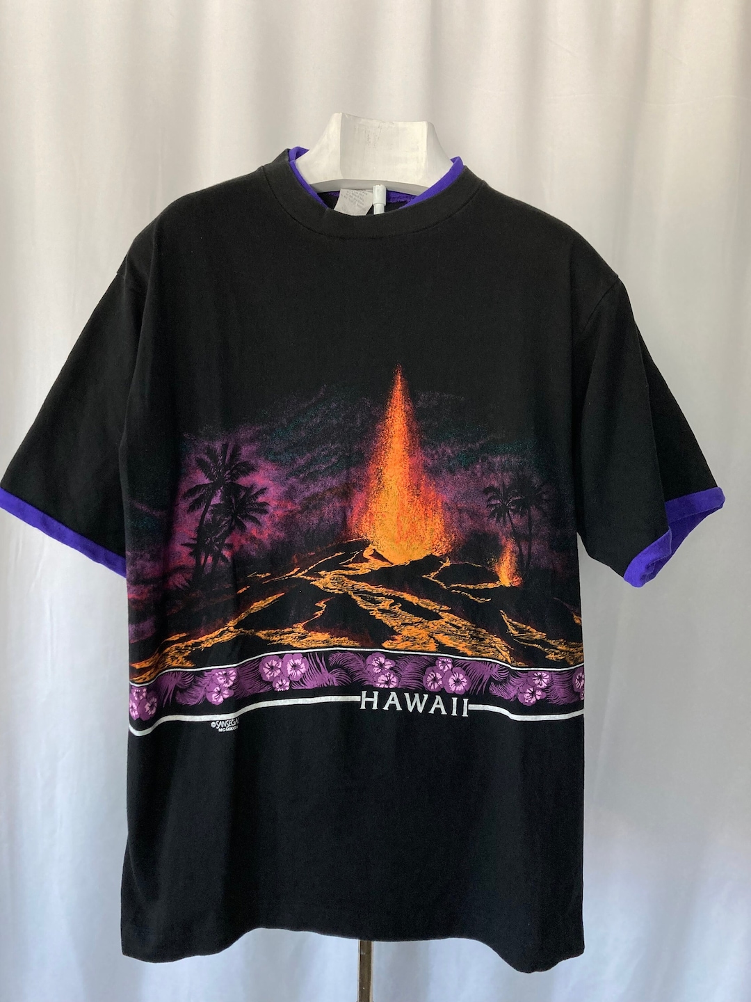 Vintage 90's Hawaii Volcano Wraparound Cotton Purple and Orange T