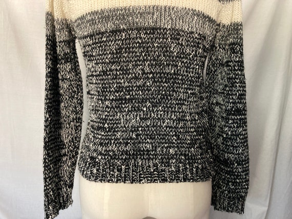 Vintage 80's Black and White Women's Knit Acrylic… - image 5