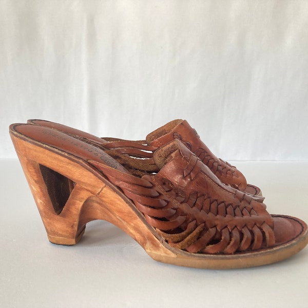 Vintage 70's Women's Brown Leather Huaraches Wooden High Heel Sandals by Quail Craft - Size 7