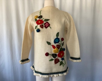 Vintage 60s Women's White Wool Crewel Sweater with Red, Blue and Pink Flowers by "Mr. Thompson, Please" - Medium