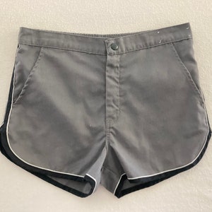 Vintage 80&#39;s Men&#39;s Gray w/ White and Black Trim Cotton Poly Short Shorts - Small - 30&quot;