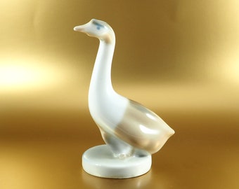 Ukraine Fine Porcelain/Sweet Duck Antique Porcelain Figure 1970/Factory Hand Painted Gorodiniza/Size 16 cm/Handmade Artist Sculptor Vintage