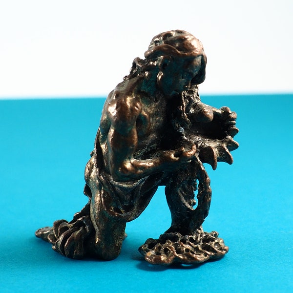 Vintage Bronze Figur/Schöner Taucher Sucher von Perlen/Mittelalterliches Kostüm Griechische Mythologie/Alte 1950 Statue/Skulptur 6 mal 5 cm/Moderne Kunst Geschenk