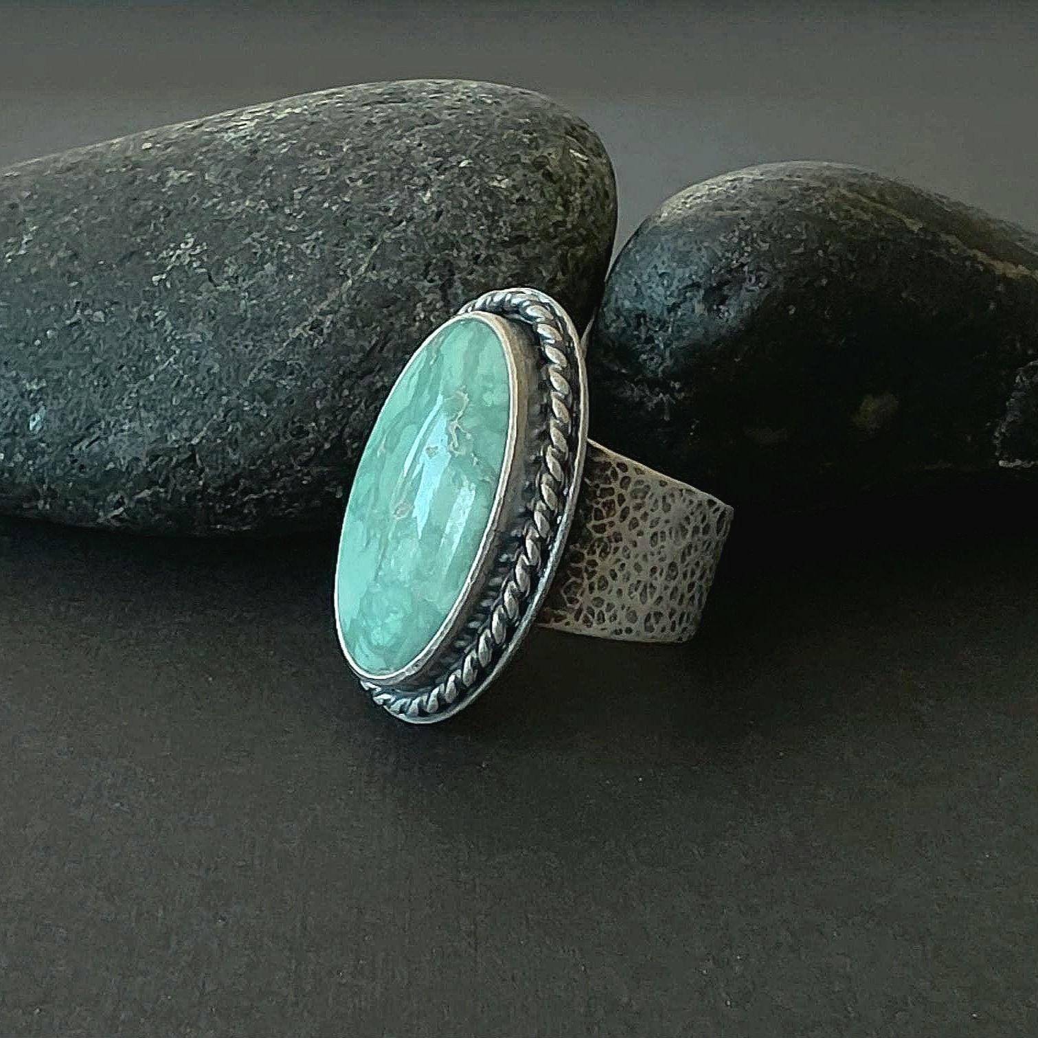 Broken Stone Ring - Etsy