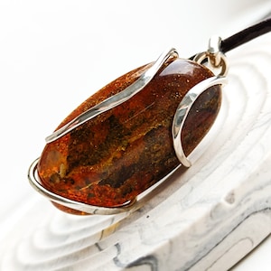 Großer grüner Bernstein 925 Silber Anhänger mit Lederband, echter baltischer Bernstein Anhänger, handgefertigter Bernstein Schmuck, Geschenk für Sie
