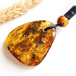 15gr Large Amber Pendant,Natural Baltic Amber with Leather,Raw Amber Pendant,Raw Stone Jewelry,Boho Pendant,Healing Stones